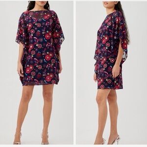 Trina Turk Anissa Floral Embroidered Dress Mini Dress w/ Dolman Sleeves 4 or 10.